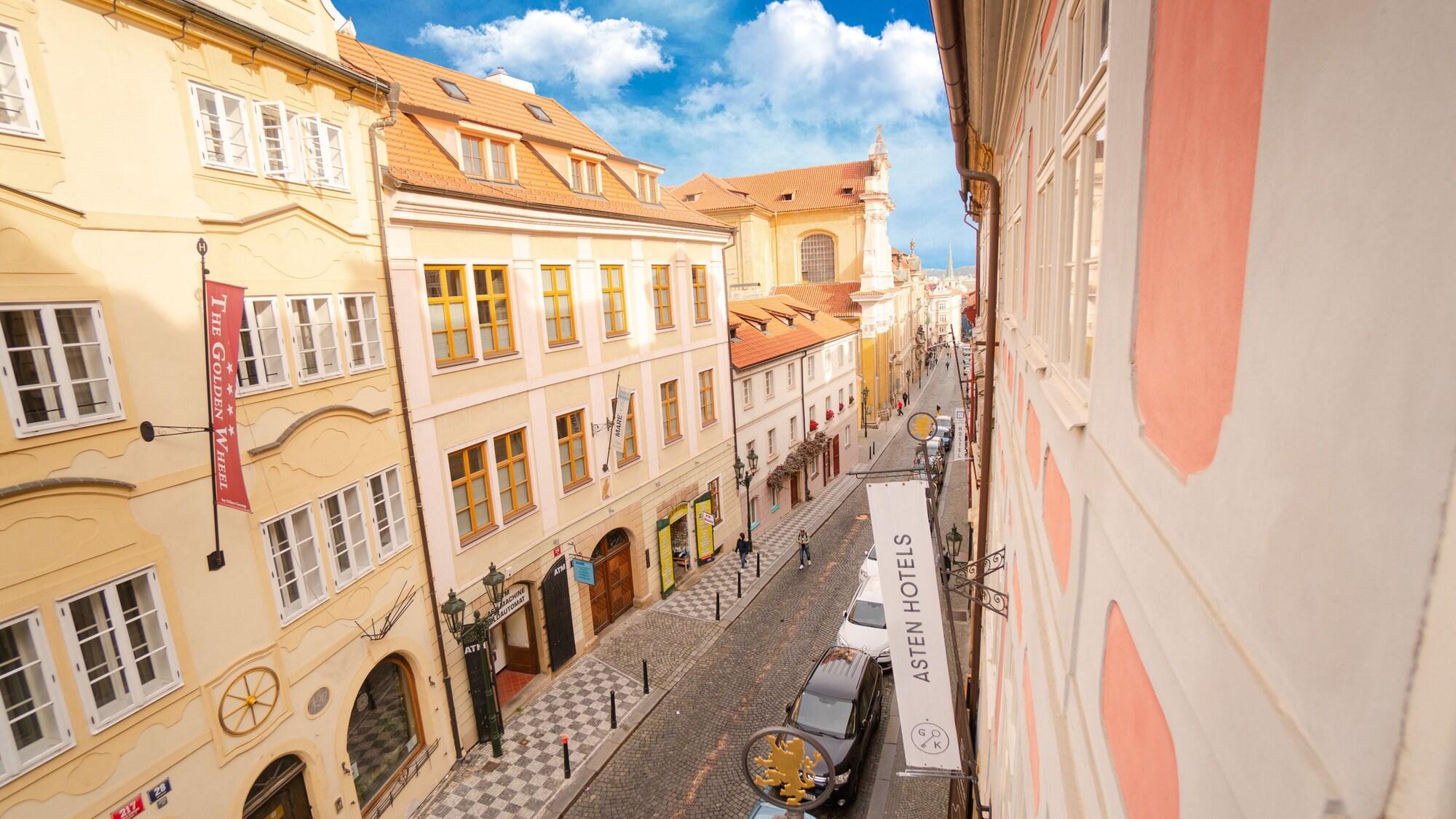 Hotel Golden Key Prague Castle מראה חיצוני תמונה