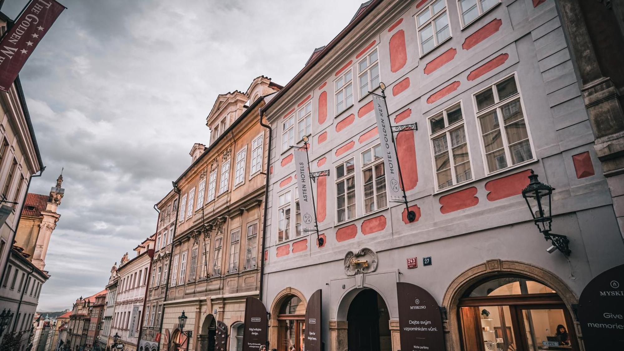 Hotel Golden Key Prague Castle מראה חיצוני תמונה