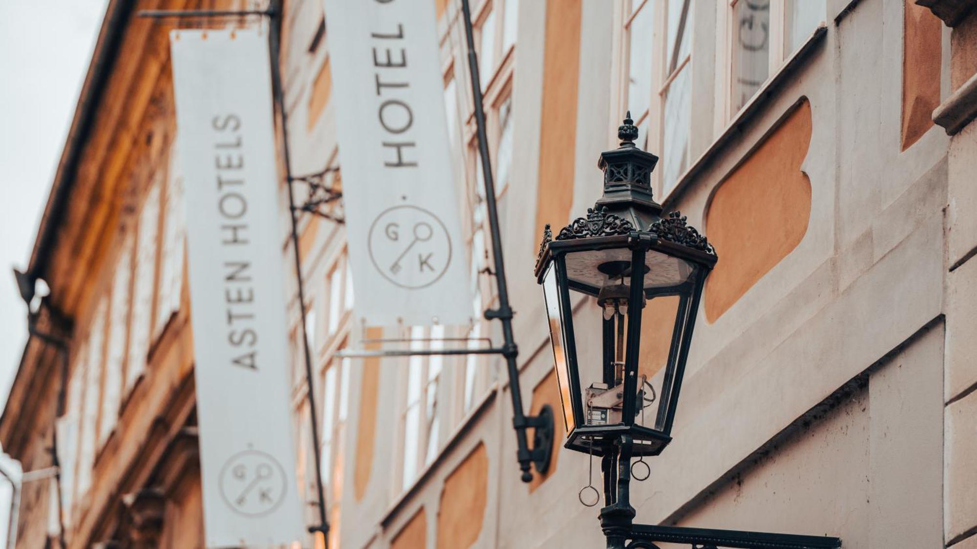 Hotel Golden Key Prague Castle מראה חיצוני תמונה