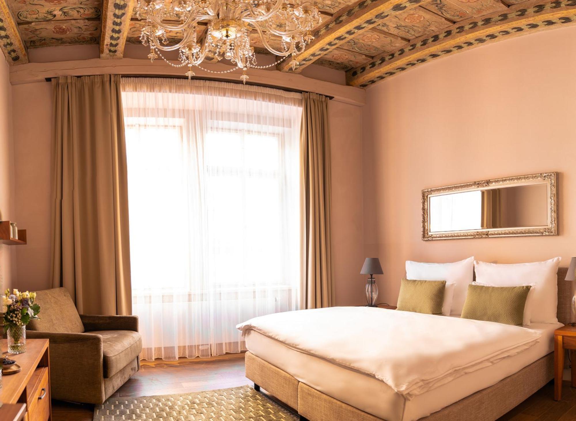 Hotel Golden Key Prague Castle מראה חיצוני תמונה